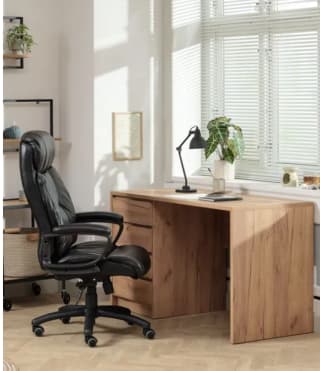 Silla de oficina TJELE polipiel negro/negro por 115€