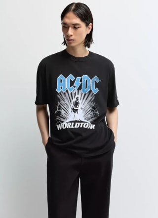 Camiseta ACDC por 7.99€.