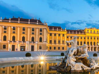 Estancia para dos Viena junto al palacio Schönbrunn en primavera-verano desde 89€