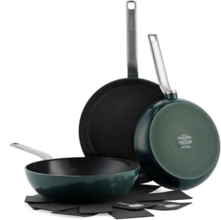 Tot 50% korting op pannensets van oa Tefal, Greenpan en meer bij Bol