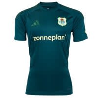 50% korting op PEC Zwolle merchandise tijdens de sale in de voetbalshop