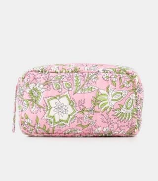 Bolso de mano acolchado de mujer estampado por 3.99€.