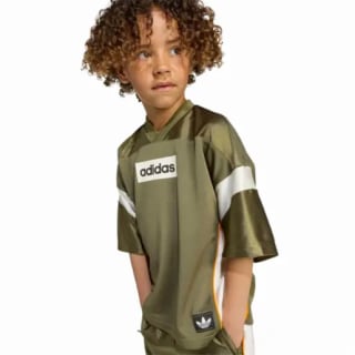 Conjunto Adidas Niño Oliva/Blanco $38.990 Oferta Disponible Bold, Chile