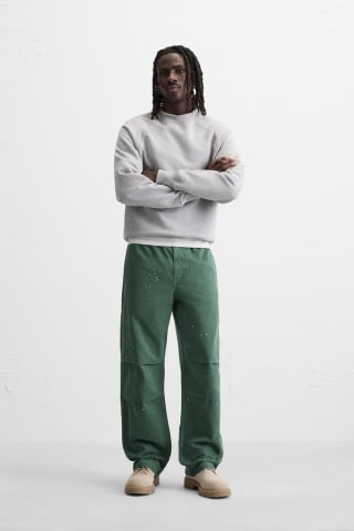 Pantalón Parachute Salpicaduras Zara por 9,99€