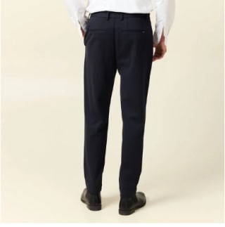 Pantalon chino slim à 15,99€