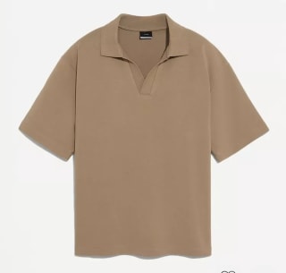 Polo efecto neopreno por 7.99€.