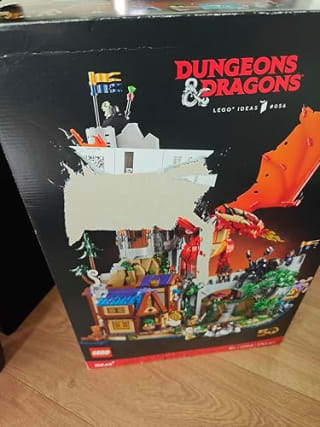LEGO Ideas Dungeons & Dragons - het verhaal van de rode draak voor €255,99