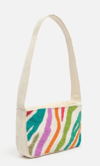 Bolso de hombro con abalorios por 9€