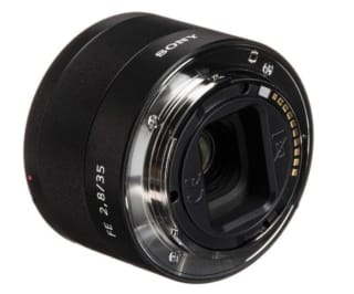 Sony FE Sonnar T* objectief voor €420