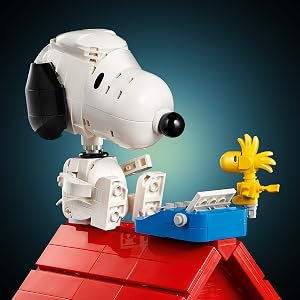 EGO IDEAS Peanuts: Snoopy's hondenhok voor €57,99 bij Amazon