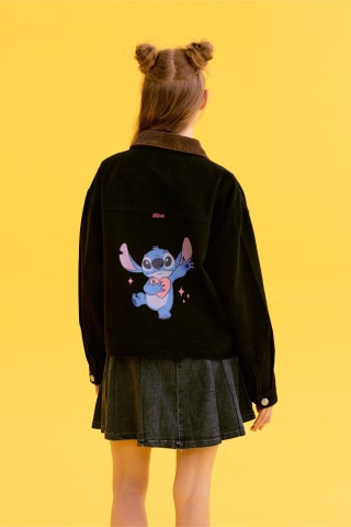 Chaqueta Mezclilla Stitch Marengo $34.990 Oferta disponible en HollyConcept.com