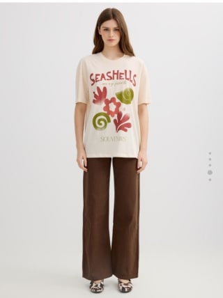 Inside Camiseta Oversize Sheashells para mujer por 5.99€.