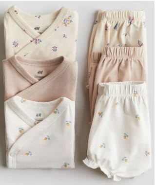 Conjunto de 6 piezas de punto por $16.093 en H&M Chile