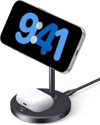 UGREEN 2-in-1 Magnetische Oplaadstandaard voor €27,99 bij Amazon