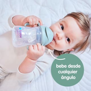 Gratis taza con pajita flexible con pesa sage