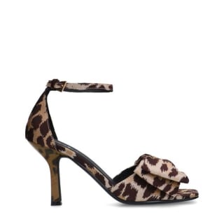 Tot 70% korting op dames schoenen bij Sacha tijdens de Final Sale