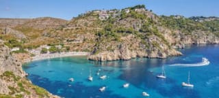 Fin verano en Costa Blanca: "glamping" en Jávea con 30% descuento