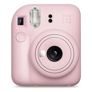Cámara Instax Mini 12 Fujifilm Rosa por $960 | Oferta RadioShack