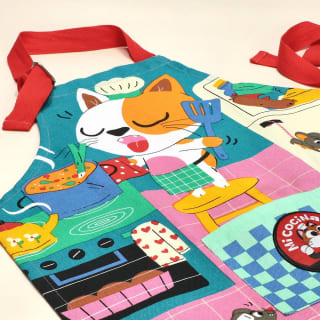Delantal de chef infantil de Algodón $3.090 Disponible en Casaideas.cl