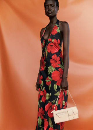 Bolso de hombro con bolsillos por 9.99€