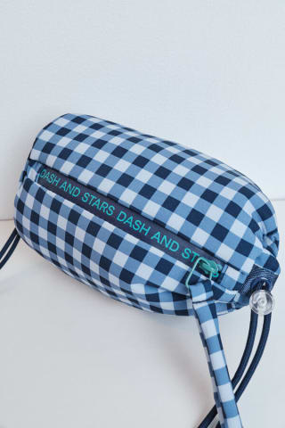 Dash and Stars Mini Bolso cruzado cuadros por 6.99€.