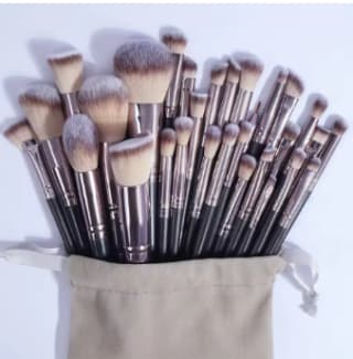 MAANGE-Juego de brochas de maquillaje profesional. 30 piezas. $11.200 AliExpress.com