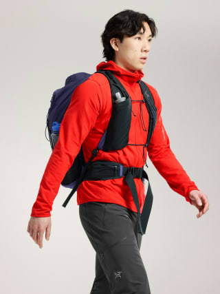 Get Kyanite Lightweight Hoody Men's for £83.30