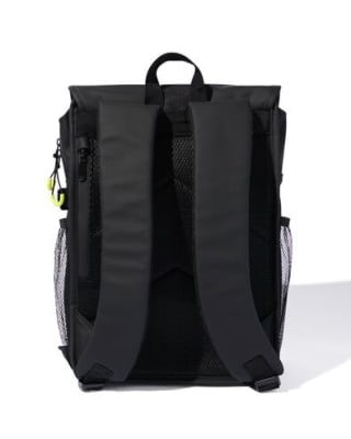Laptop rugzak waterafstotend zwart voor €15 bij HEMA