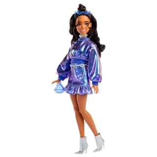 Muñeca Barbie Deluxe Metallic con jersey azul por 9.99€