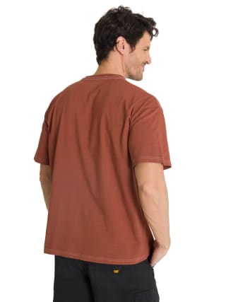 Polera Casual Hombre Heavyweight Relaxed Ladrillo CAT $26.990 En ShopCaterpillar.cl