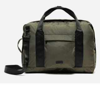 Bolsa de viaje tipo mochila por 20€.