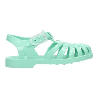 Tot 70% korting op waterschoenen bij Berca