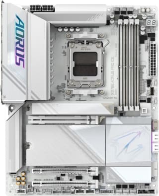 GIGABYTE X870E AORUS PRO ICE moederbord voor €239,90 bij Megekko