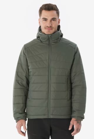 Chaqueta acolchada de montaña y trekking con capucha Hombre Forclaz MT100 por 17.99€