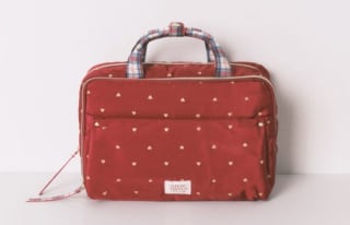 Women'secret Neceser grande nylon por 14.99€.