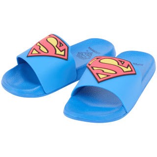 Pokémon Pikachu en Stitch Badslippers voor €3,95 bij de Action