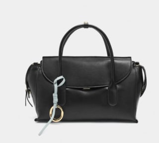 Bolso Tote liso con solapa por 19.99€