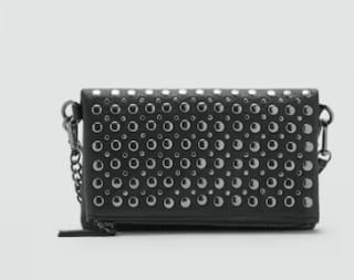 Bolso hombro tachuelas por 17.99€