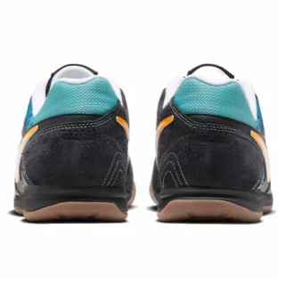 Gato Zapatillas Nike Hombre Negro/Azul Oferta $71.990 Disponible en Bold, Chile