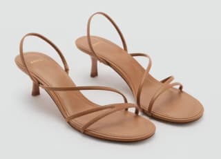 Sandalia tiras tacón por 17.99€