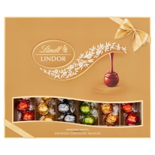 Lindt Lindor Assorted Chocolate Truffles 525g – £3.52 @ Tesco (Liverpool)