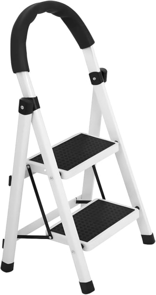 Escalera de Tijera de 4 Peldaños por $429 en Amazon México