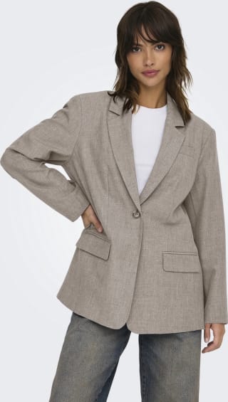 ONLY Blazers 'ONLLinda' voor €18 bij Bol