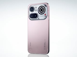 Nothing Phone (4a) Pro (8 Go/128 Go) pour 549,95€ chez Amazon