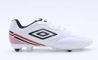 Zapatilla Fútbol Umbro Classico Xiii Lt Fg Hombre Blanco por $31.990
