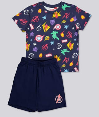 Conjunto Marvel de niño por 4.99€.