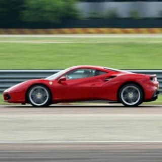 Stage de Pilotage Ferrari F488 GTB - Circuit de Dreux à 74€
