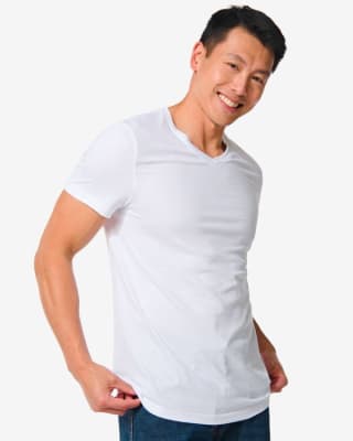 1+1 gratis op HEMA basic T-shirts
