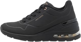 Skechers Million Air-Elevated Air voor €39,99 bij Amazon