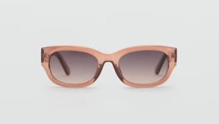 Gafas de sol de mujer con montura de pasta por 4.99€.
